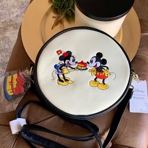 Disney Loungefly Minnie/Mickey Cake Crossbody Bag